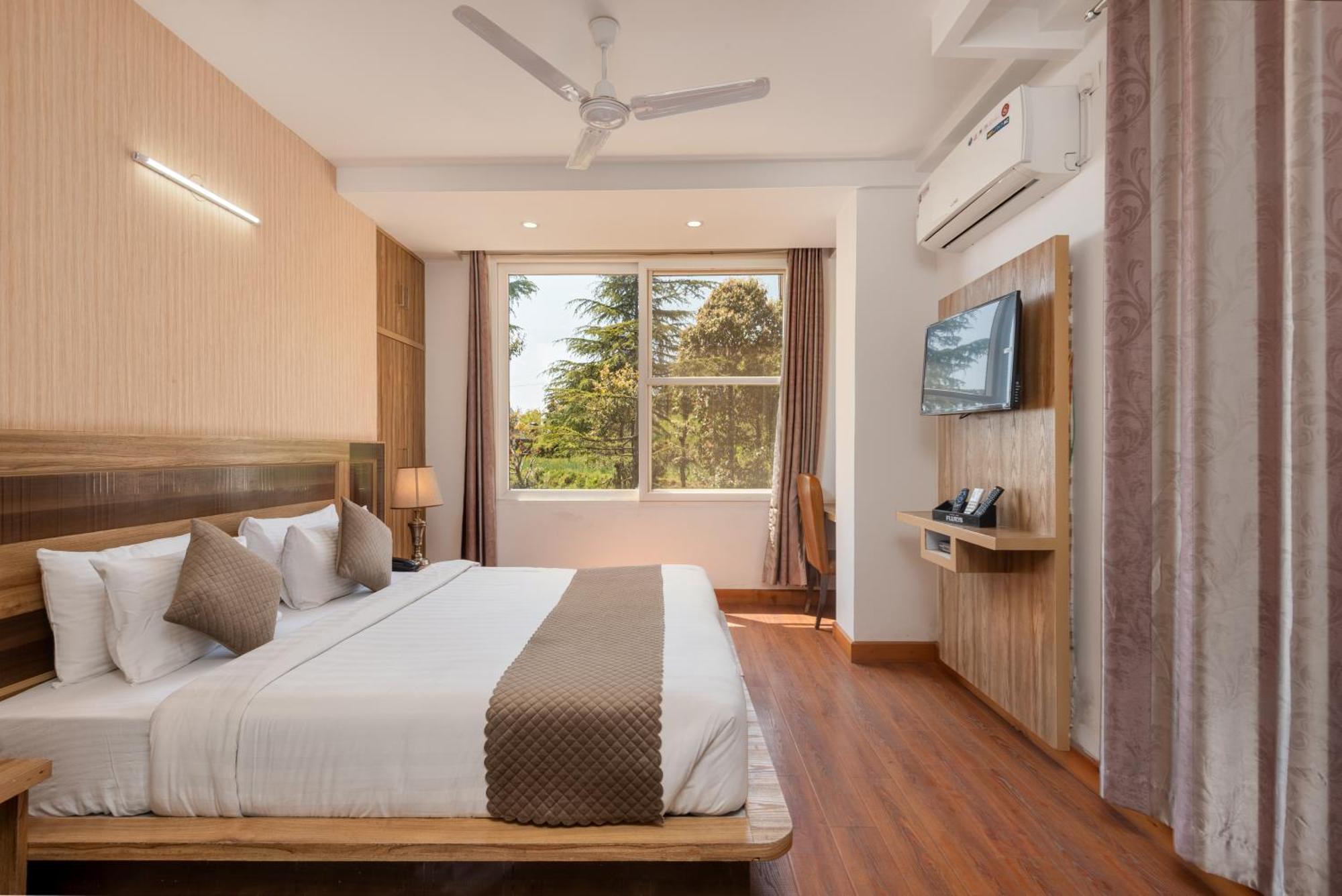Hotel Shiva Sanctuary By Dls Hotels, Mcleod Ganj Dharamshala Exterior photo